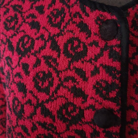 Talbots Floral Pattern Button-Up Cardigan Sweater Large Red & Black L - Picture 2 of 6